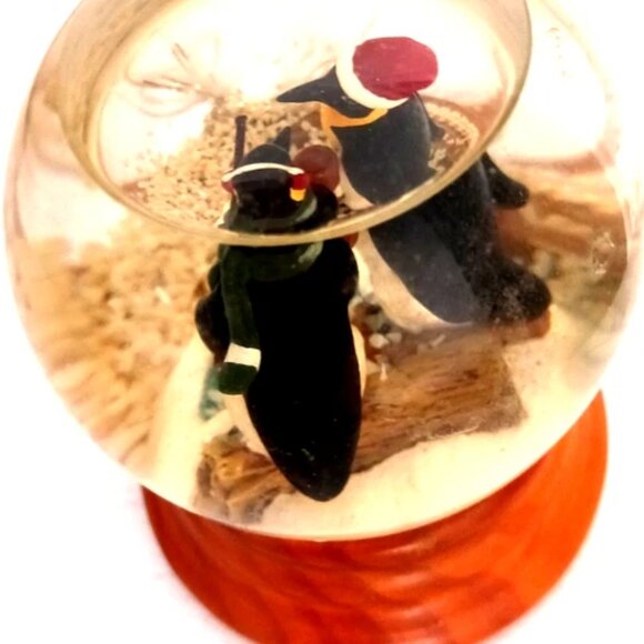 Eddie Bauer Penguins Snow Globe- 2003  Vintage - Picture 5 of 7